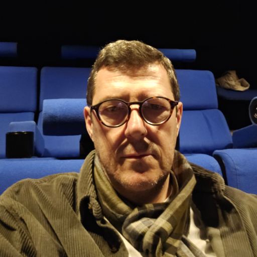 TONY VUÇIADIS